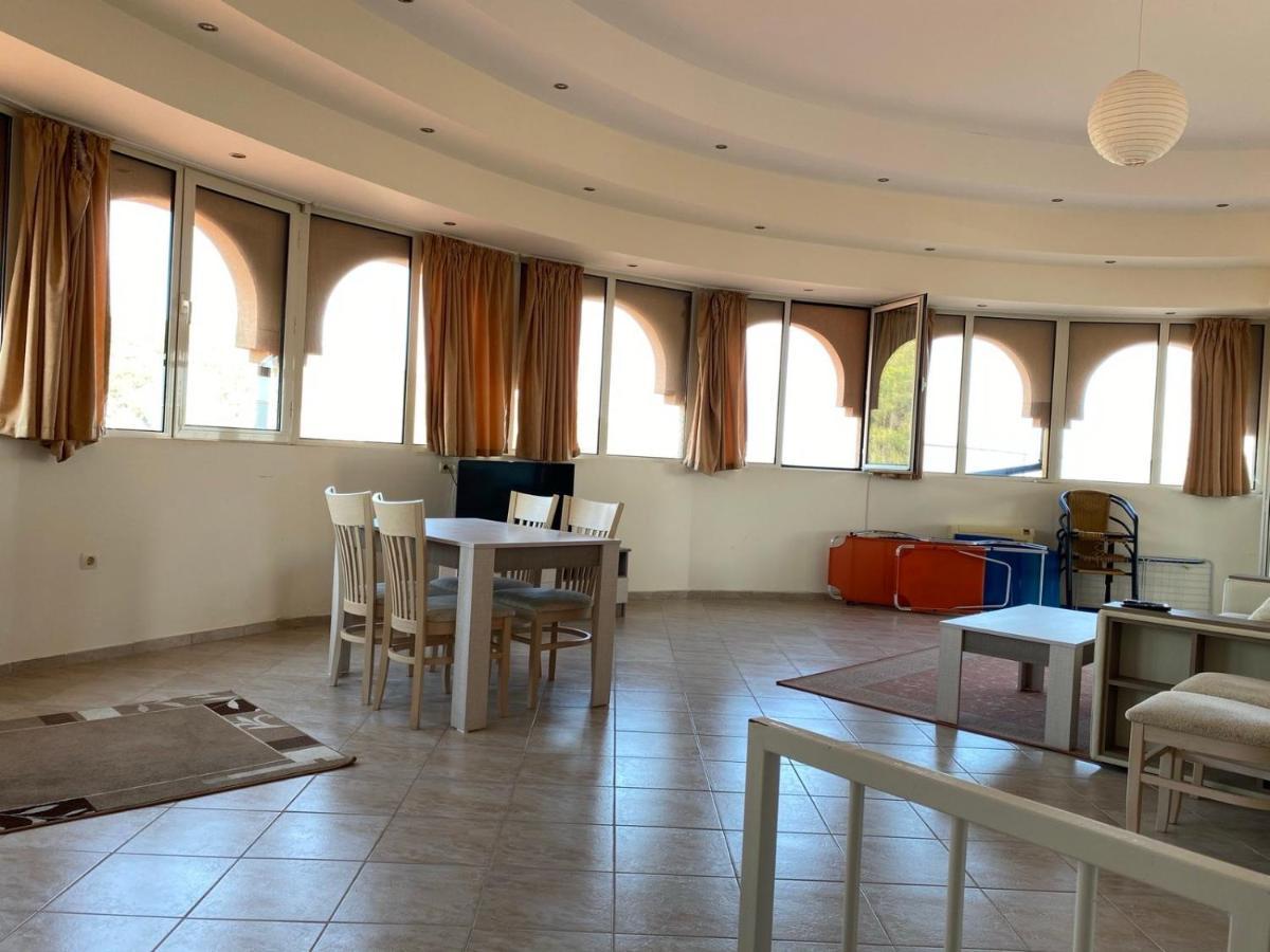 Andalusia Apartment *